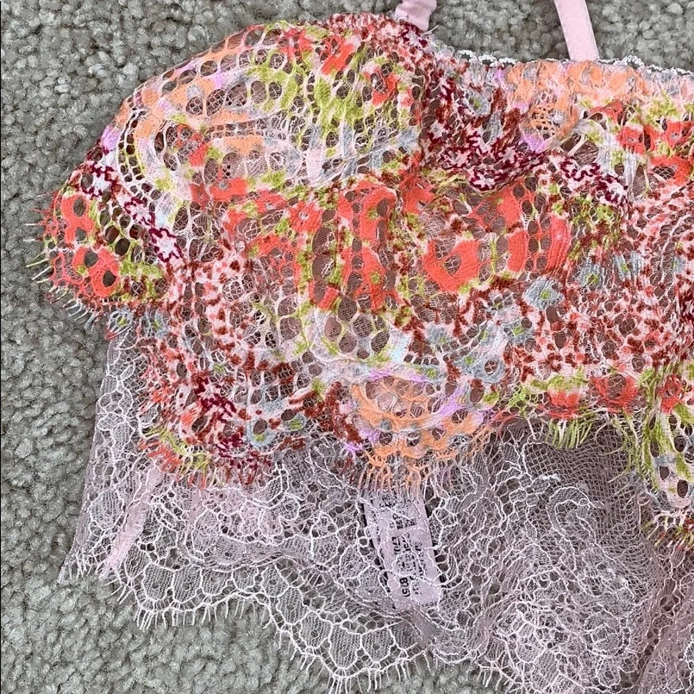 Victoria’s Secret pink dream angels lace bralette - Picture 4 of 7
